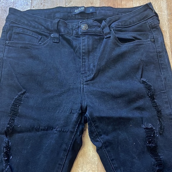 Just Black Distressed High Rise Skinny Jean - Picture 4 of 7
